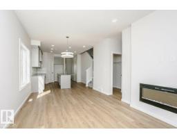 Bedroom 3 - 303 Edgemont Dr Nw, Edmonton, AB T6M3G7 Photo 6