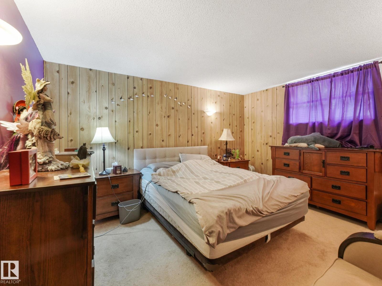 7120 39 AV NW - 64