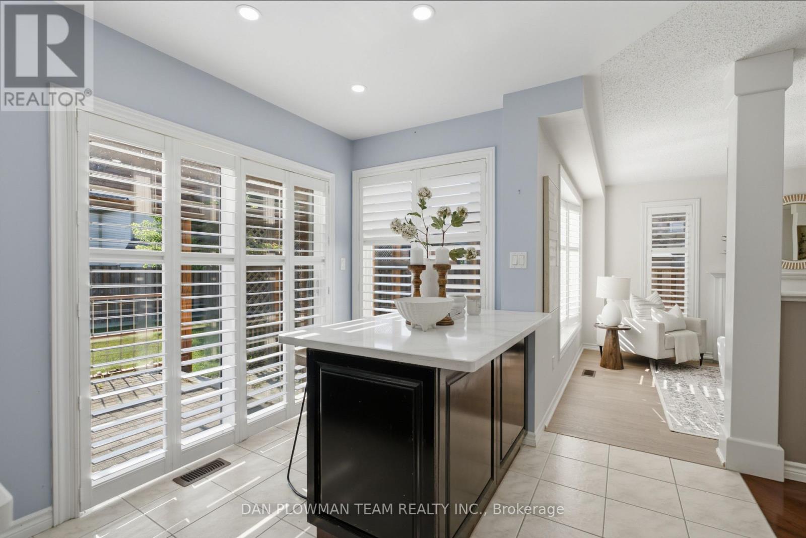 679 OXBOW CRESCENT - Image 10