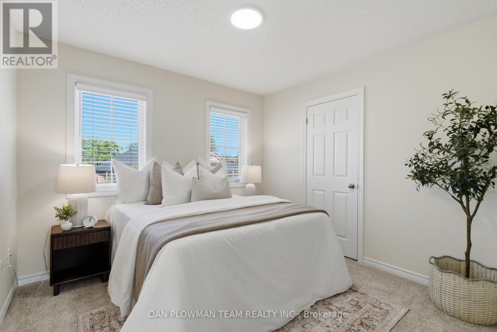 679 OXBOW CRESCENT - Image 28
