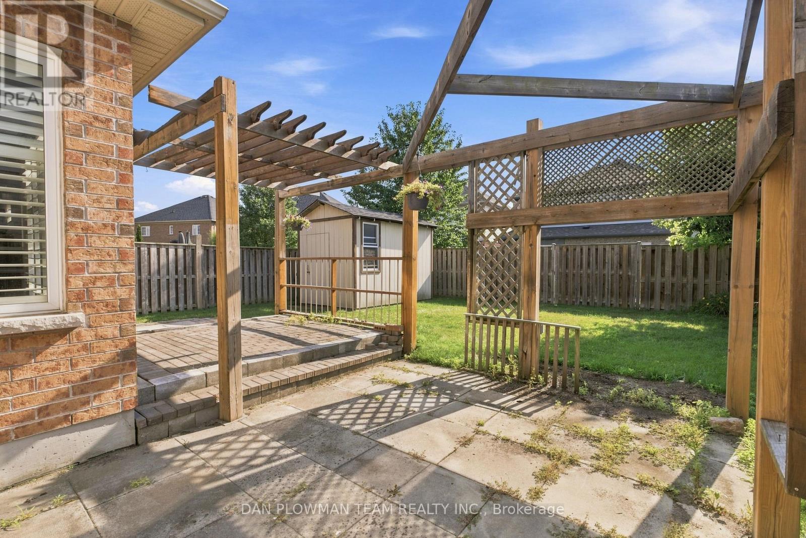 679 OXBOW CRESCENT - Image 31