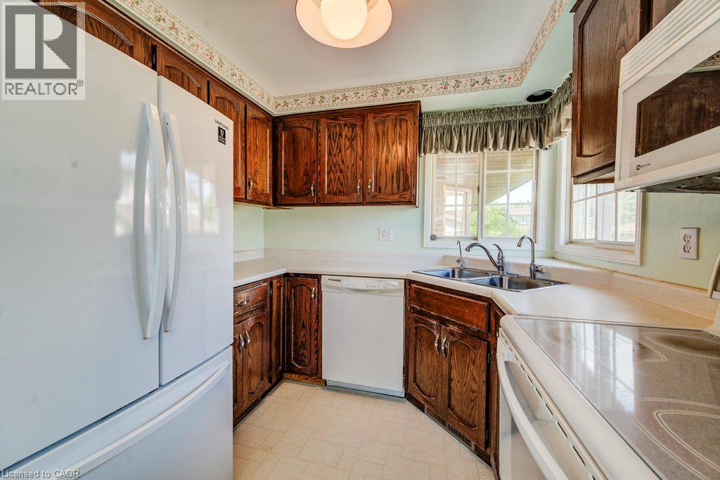 #6 450 BEECHWOOD Place - Image 15
