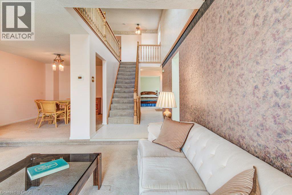 #6 450 BEECHWOOD Place - Image 8