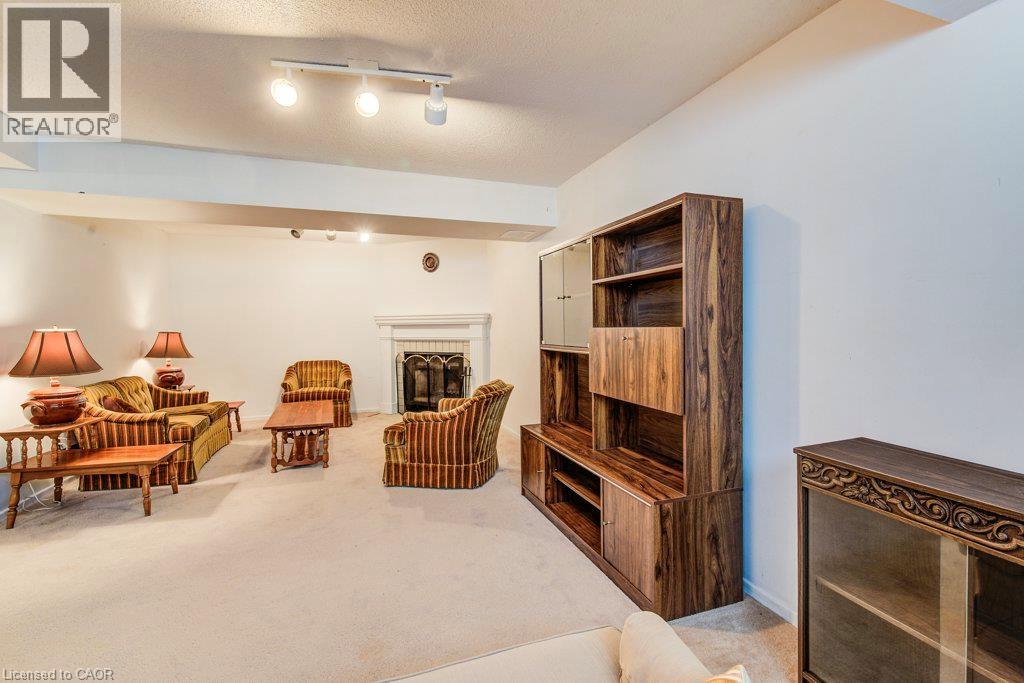 #6 450 BEECHWOOD Place - 42