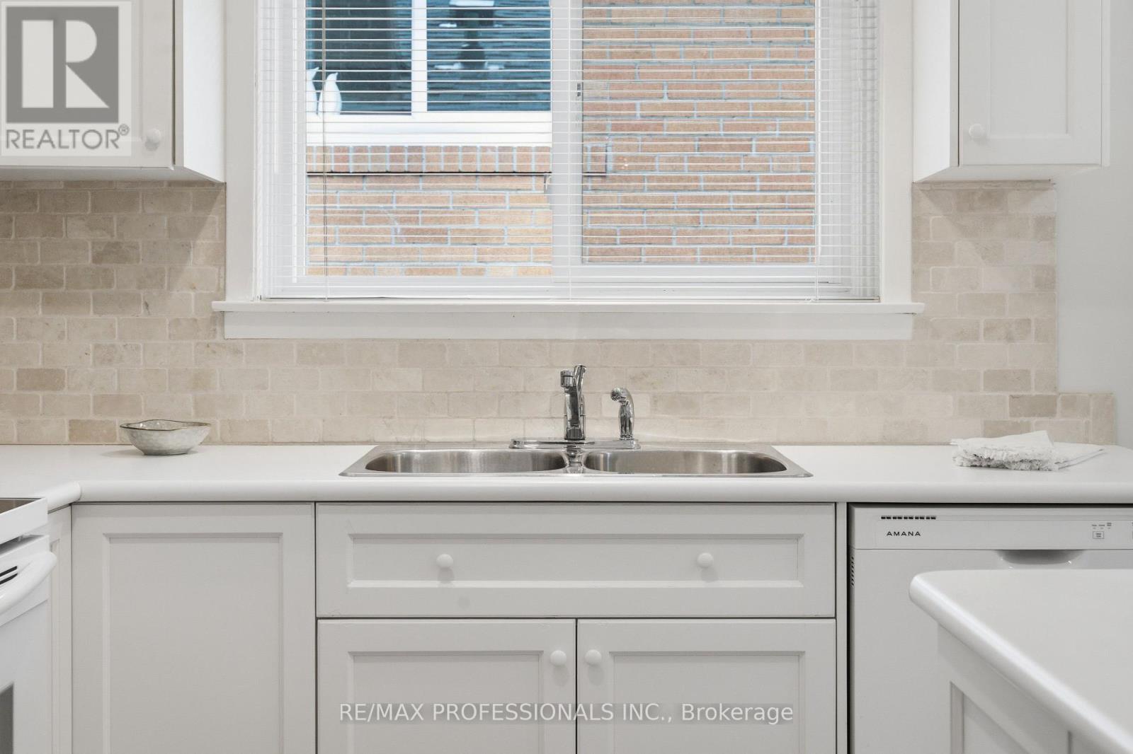 48 WARESIDE ROAD - 15