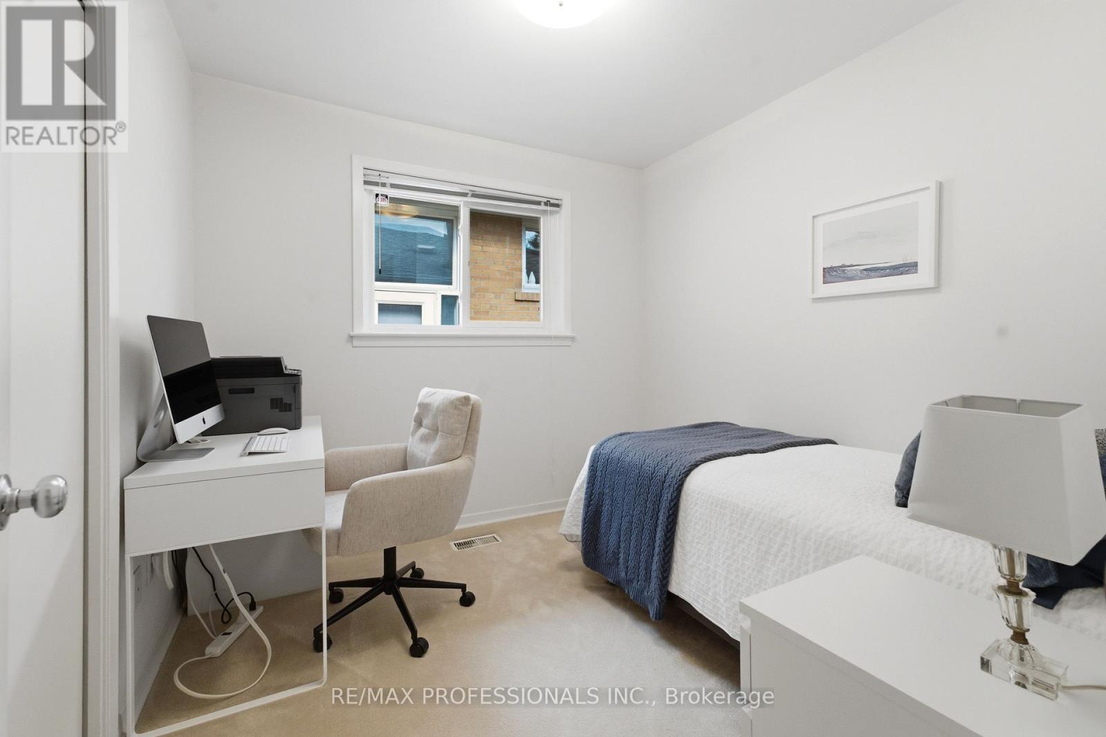 48 WARESIDE ROAD - 25