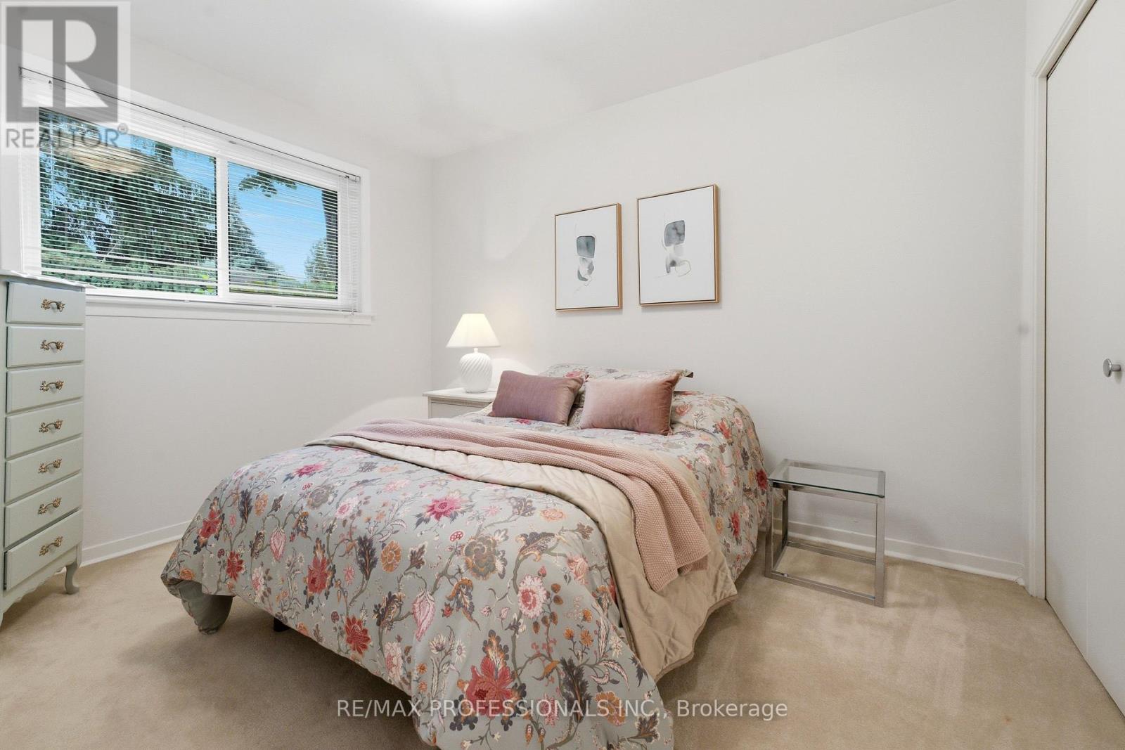 48 WARESIDE ROAD - 27