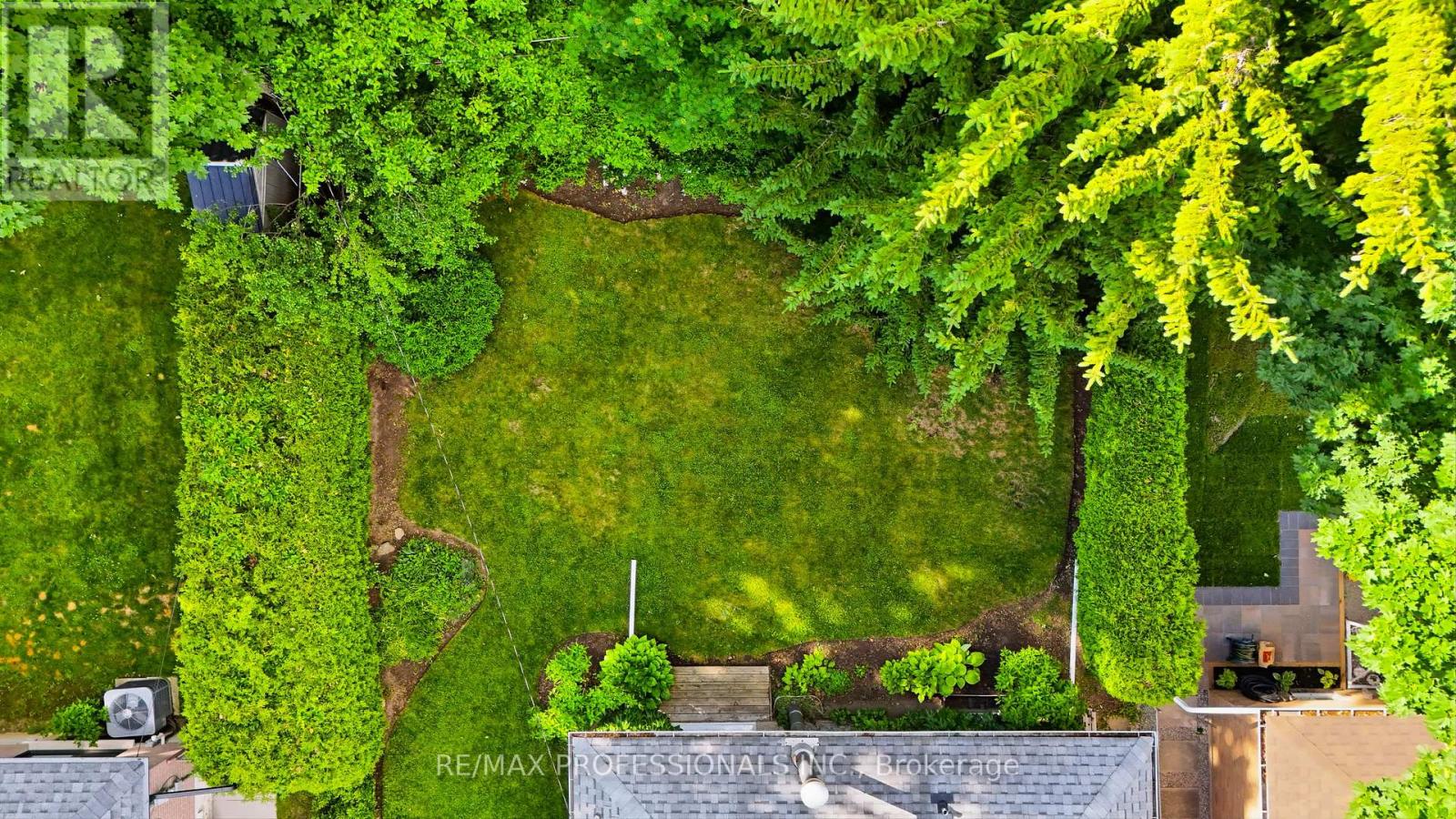 48 WARESIDE ROAD - 44