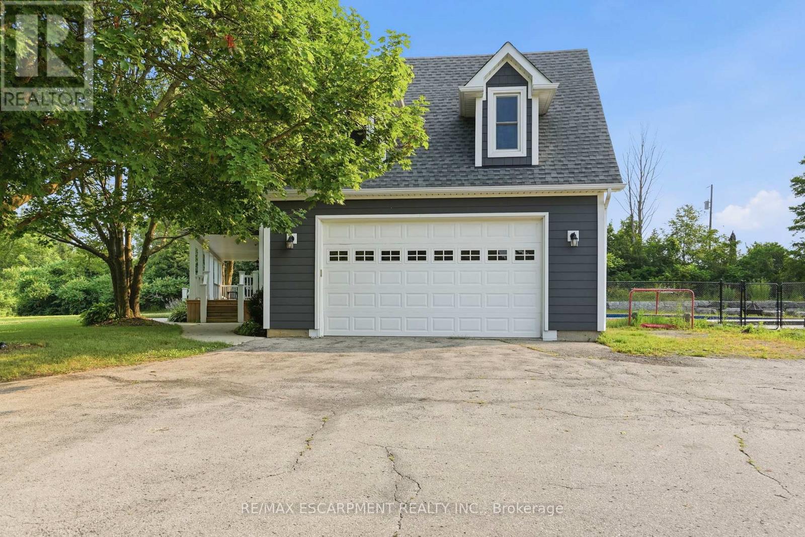 192 CONCESSION 14 - 4