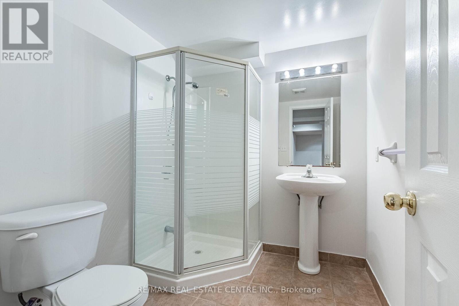 5981 COUPLES STREET - 34