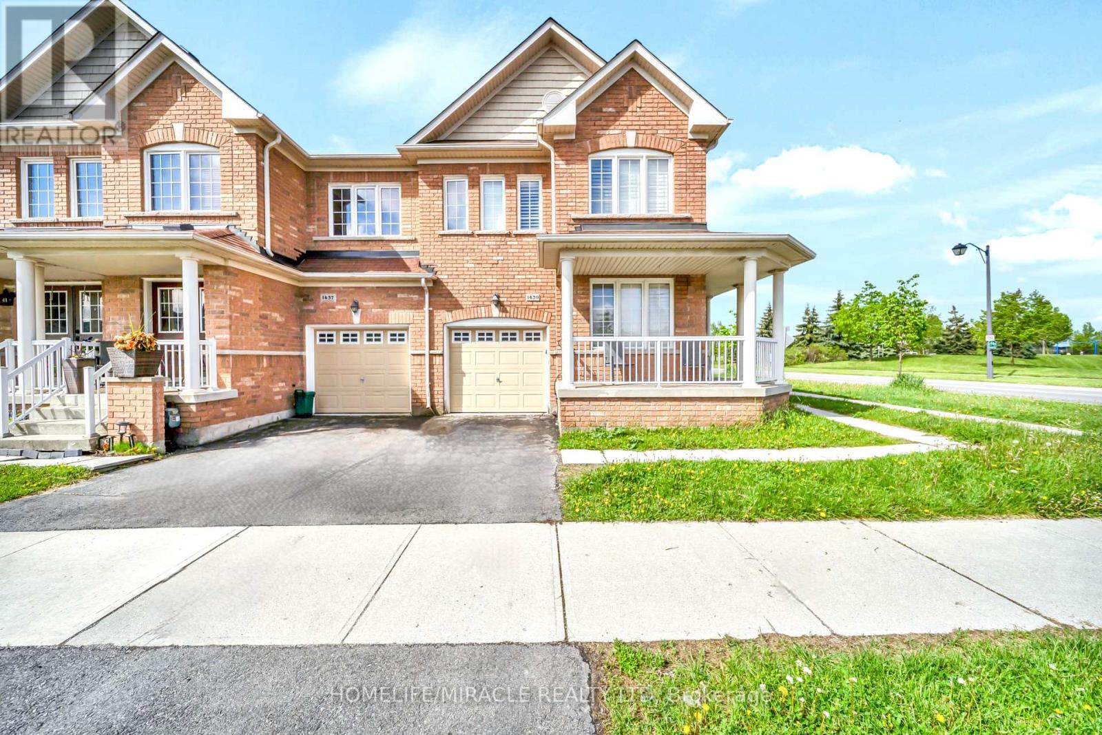 1439 COSTIGAN ROAD - 1