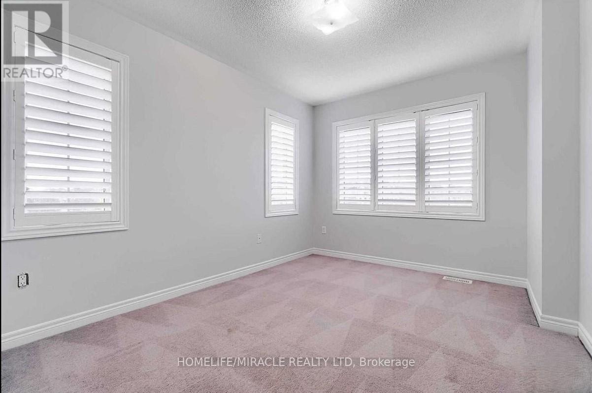 1439 COSTIGAN ROAD - 16