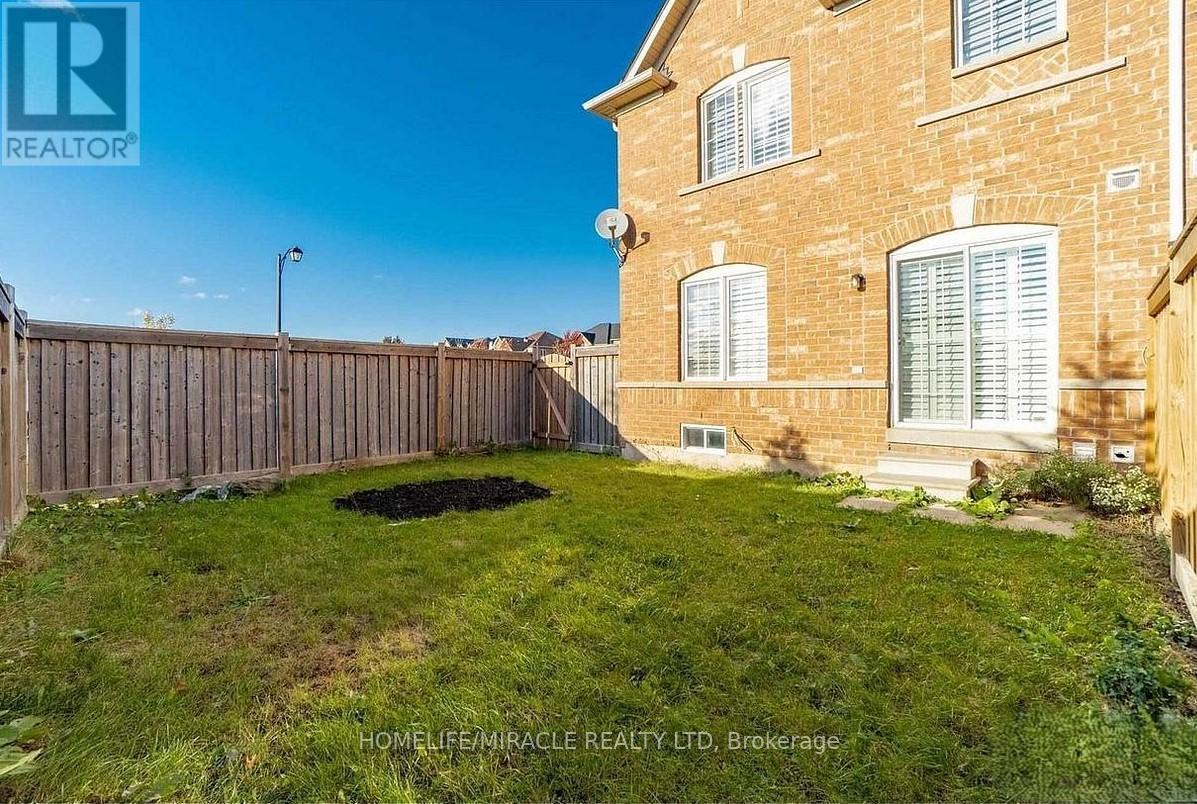 1439 COSTIGAN ROAD - 22