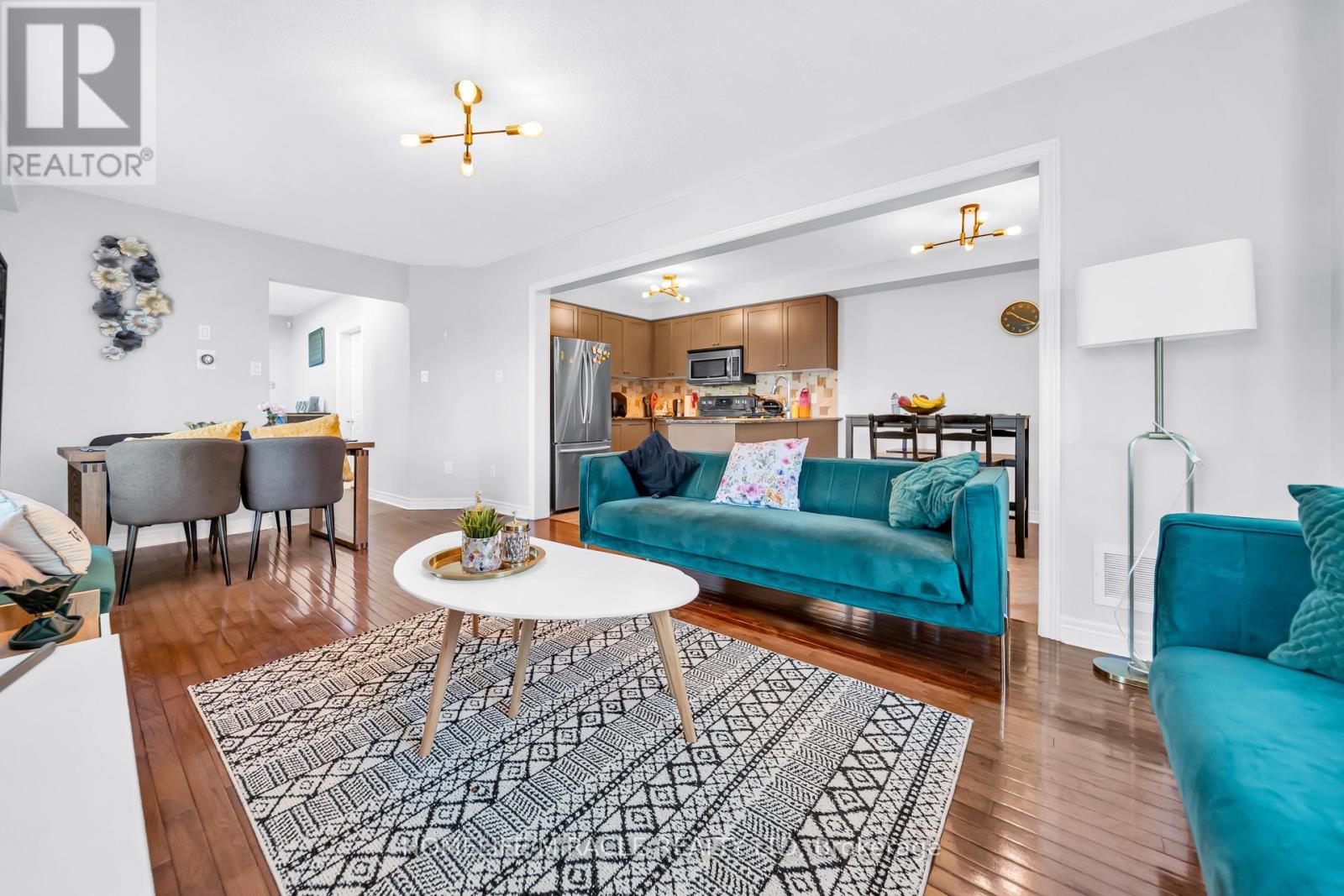 1439 COSTIGAN ROAD - 8