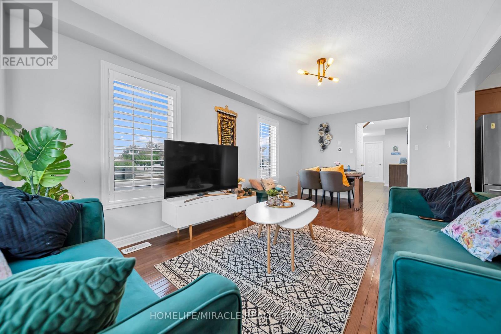 1439 COSTIGAN ROAD - 9