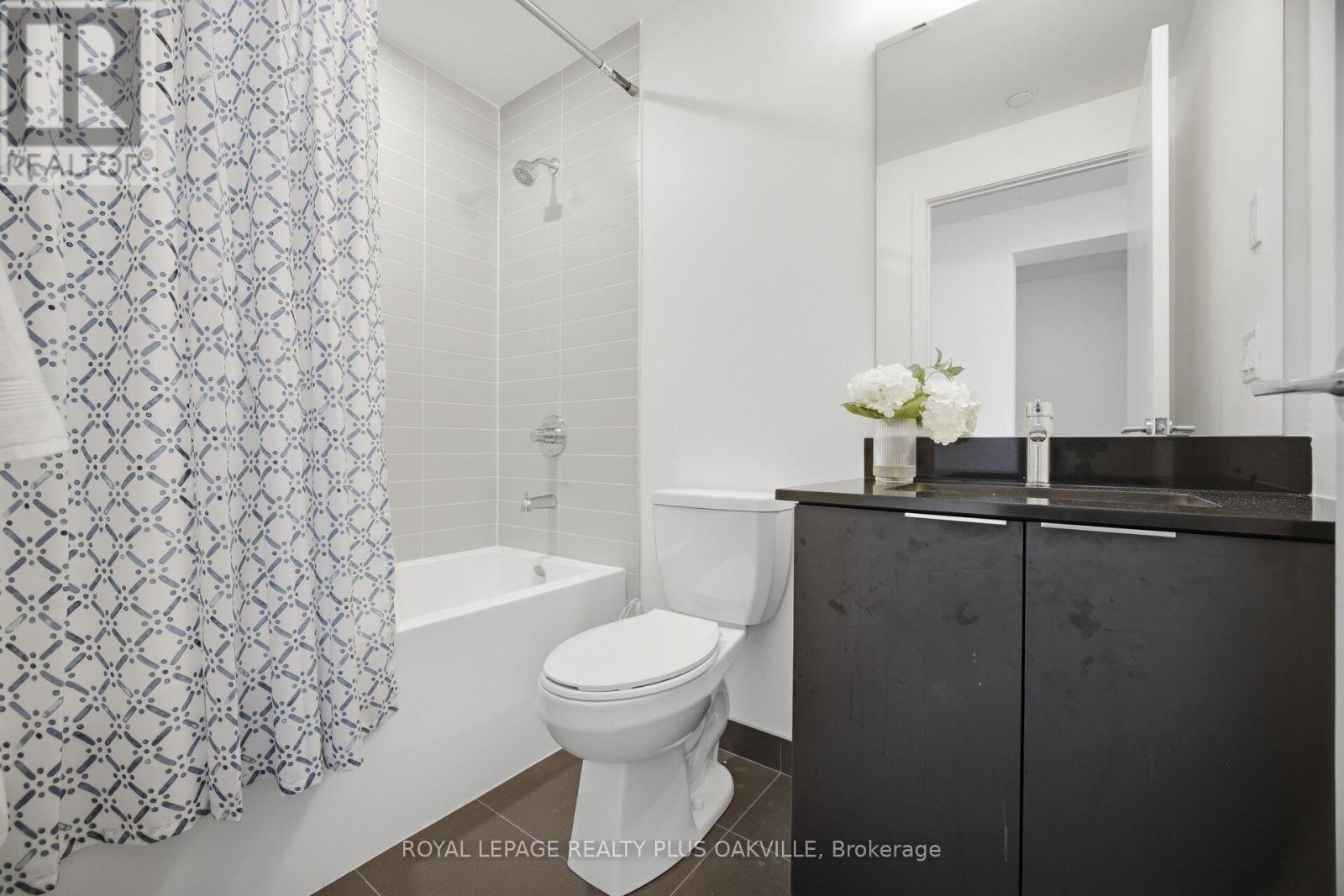 #1509 3079 TRAFALGAR ROAD - 15