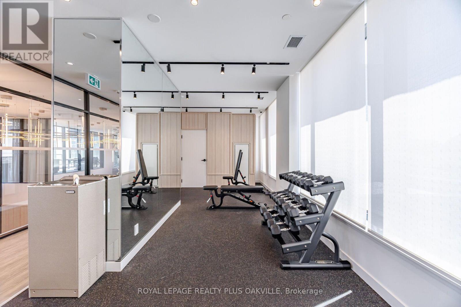 #1509 3079 TRAFALGAR ROAD - 26