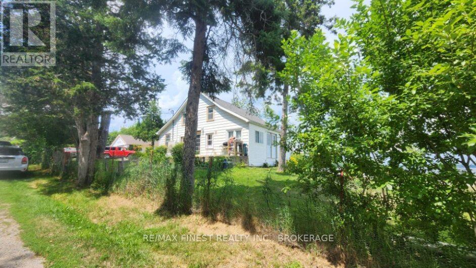 21 FURLONG ROAD - 35