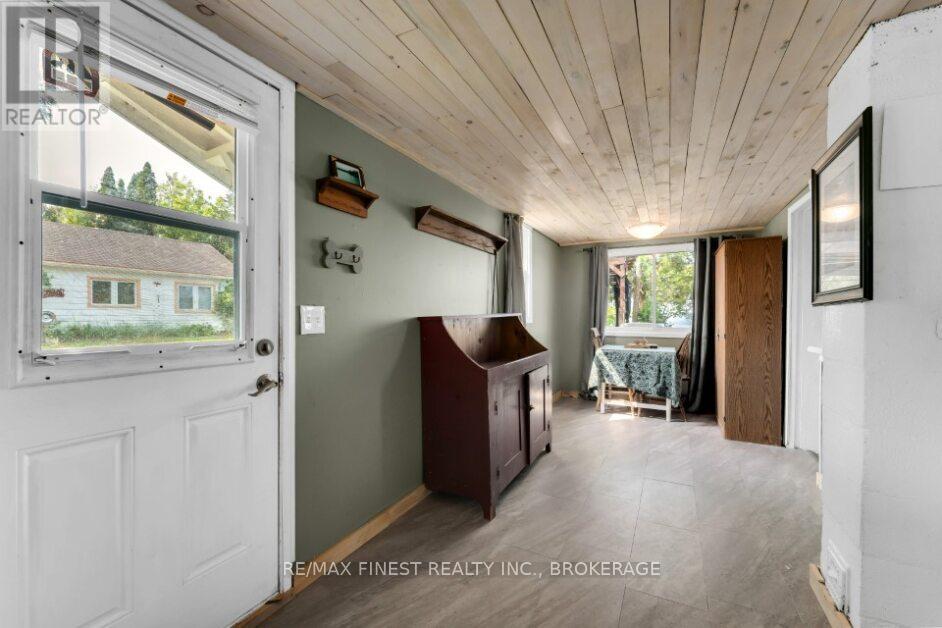 21 FURLONG ROAD - 9