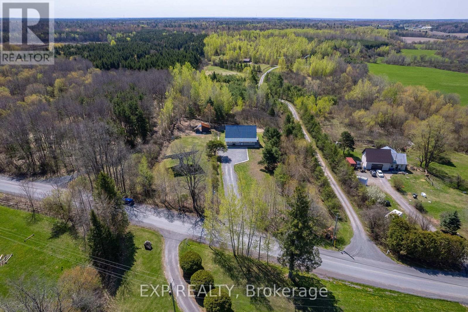 568 LAKE GEORGE ROAD - 1