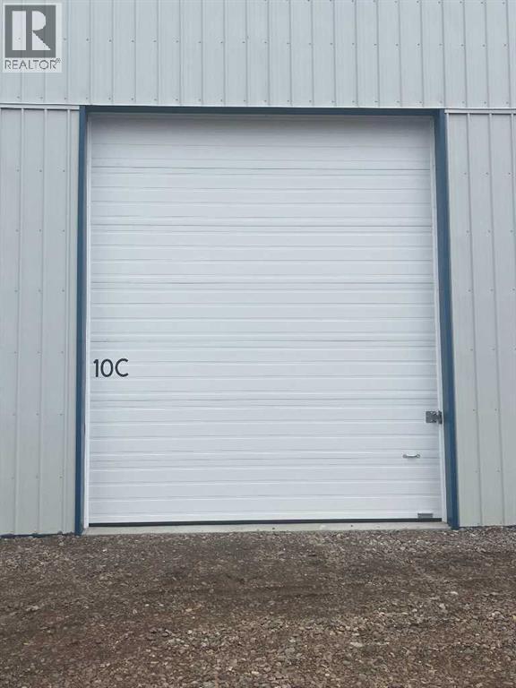 114 12 Street E, Bow Island — photo 3