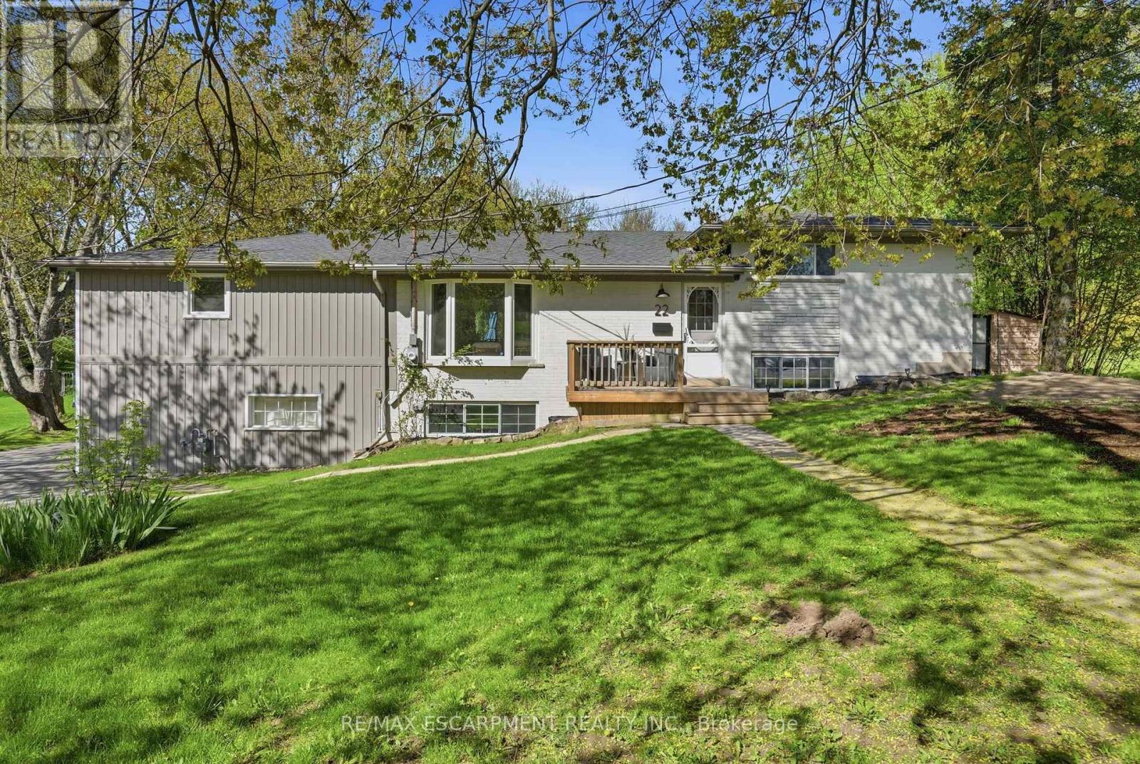 22 ROSEBOUGH STREET - 2