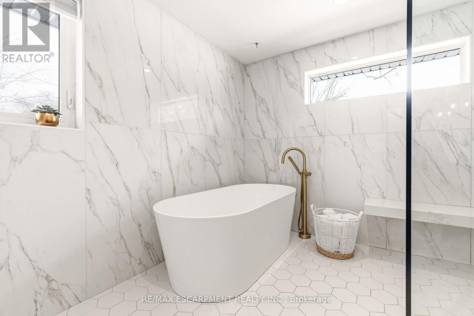 22 ROSEBOUGH STREET - 22
