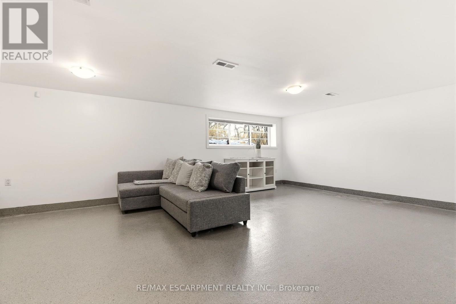 22 ROSEBOUGH STREET - 33