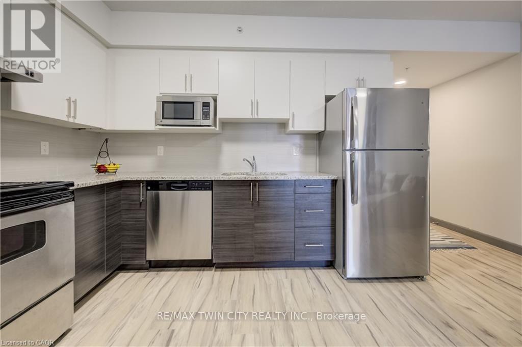 #198 258A SUNVIEW STREET - 10