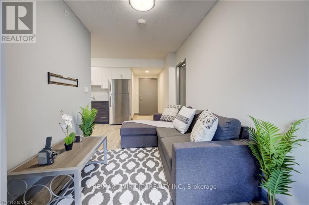#198 258A SUNVIEW STREET - 6
