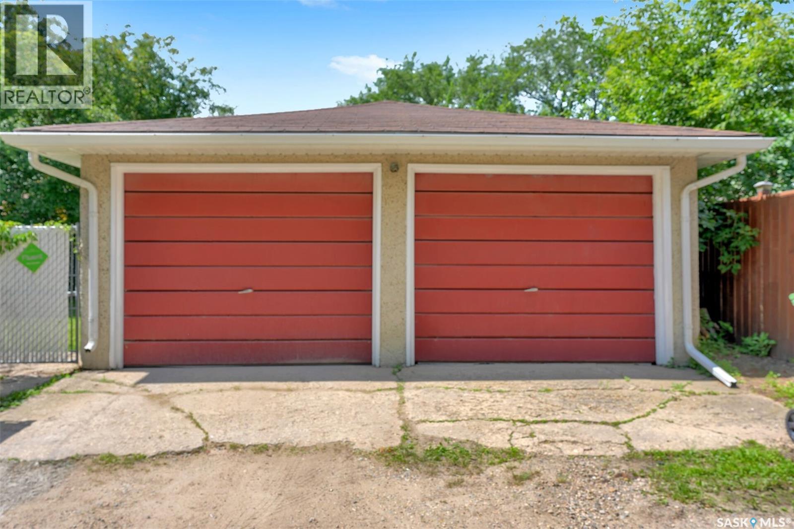 961 GARRY STREET - 38