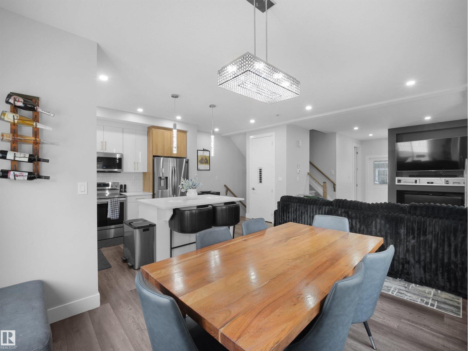 #31 230 EDGEMONT RD NW NW - 22