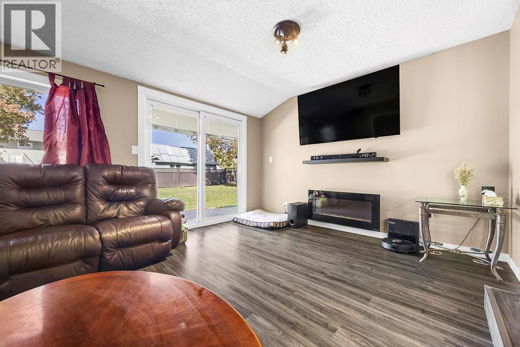 2340 Wilson Avenue - 12