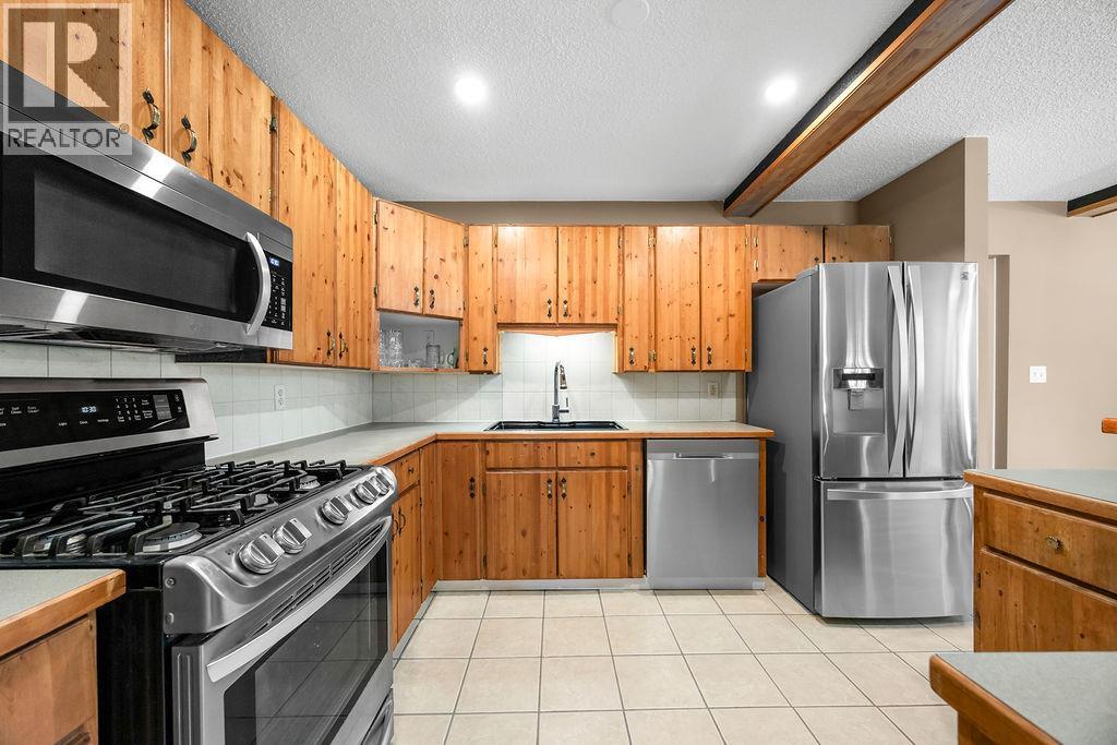2340 Wilson Avenue - 7