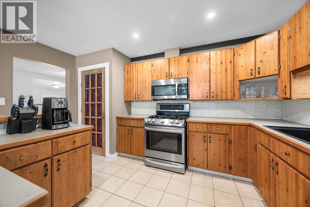 2340 Wilson Avenue - 8