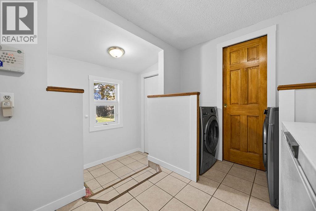 2340 Wilson Avenue - 32