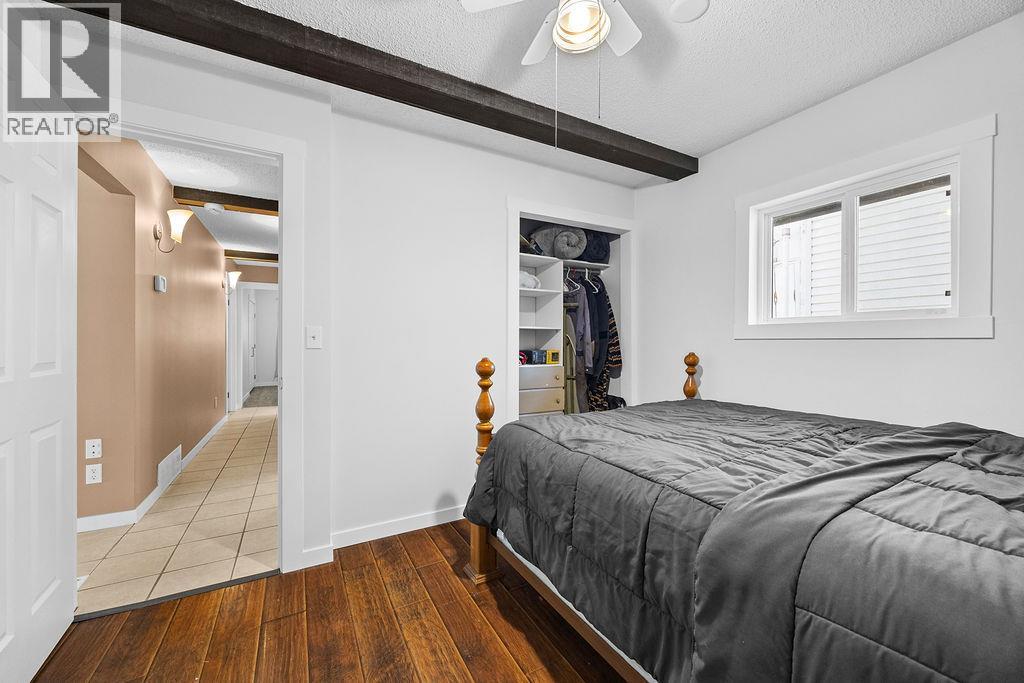 2340 Wilson Avenue - 25