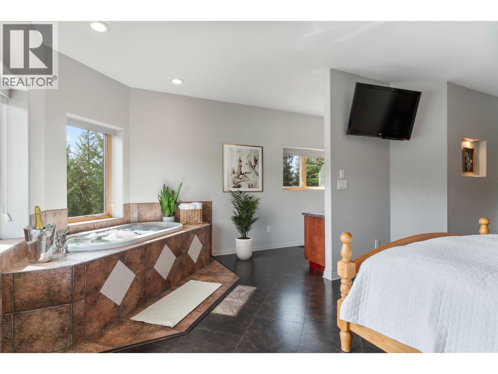 3918 Parri Road - 35
