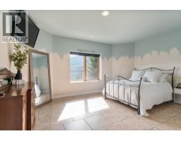 3918 Parri Road, Sorrento, BC V0E2W0 Photo 48