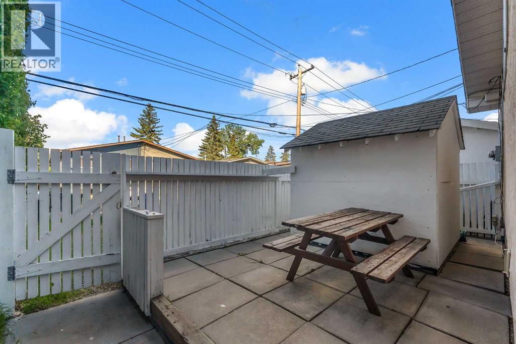 4736 17 Avenue NW - 27