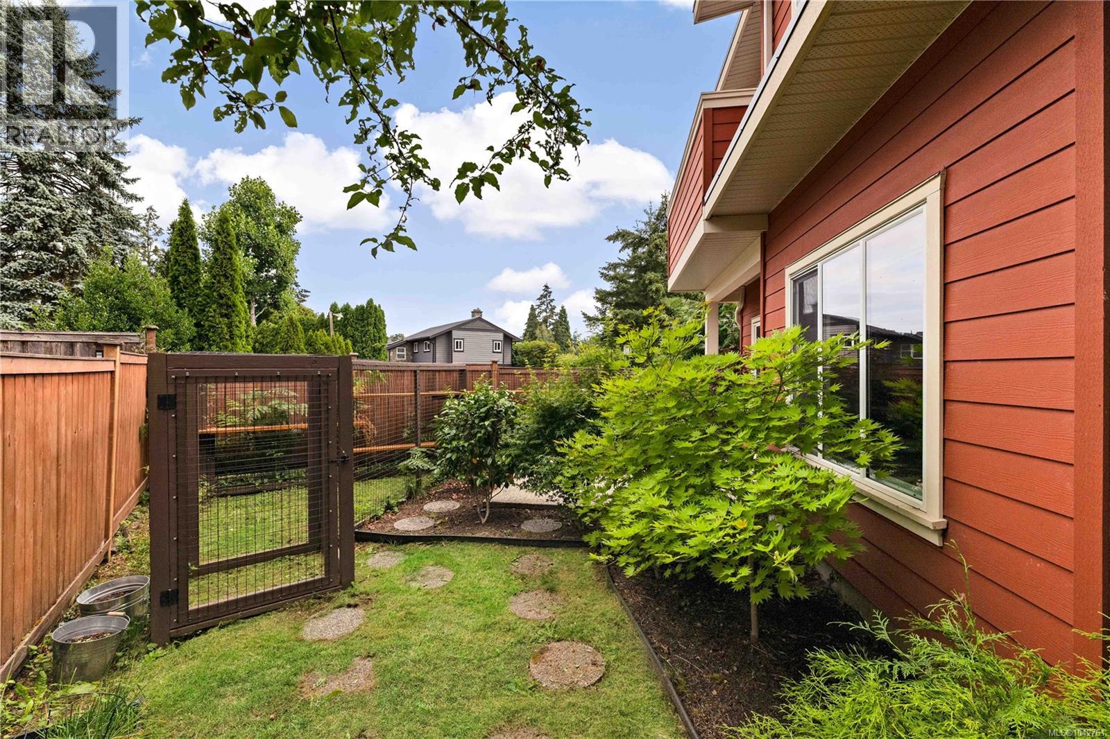 7022 Wallace Dr - 26