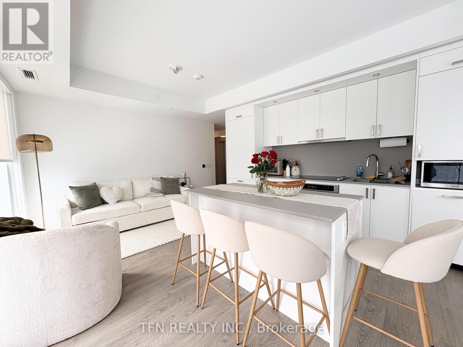 #1412 470 FRONT STREET W - 13
