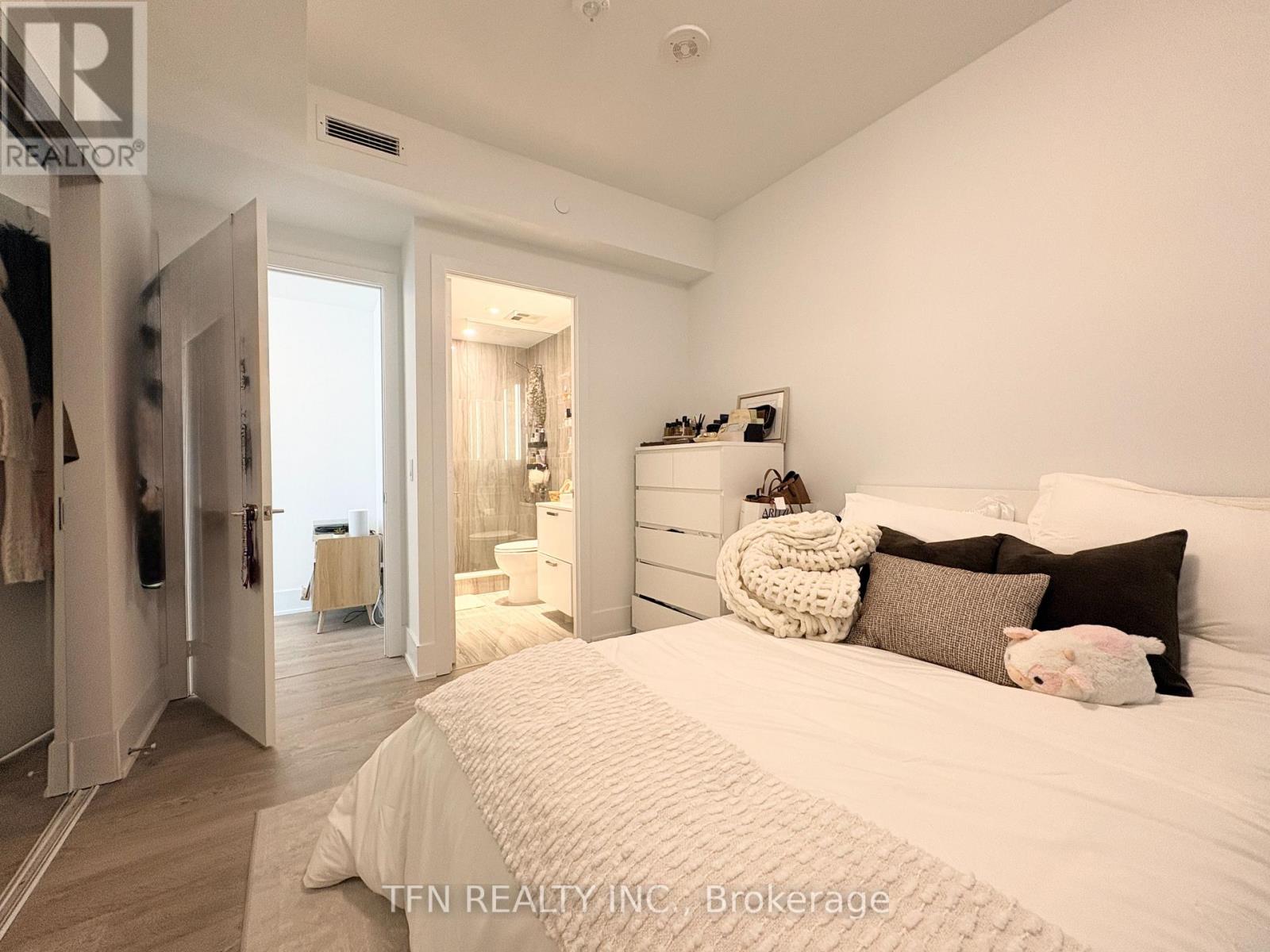 #1412 470 FRONT STREET W - 19