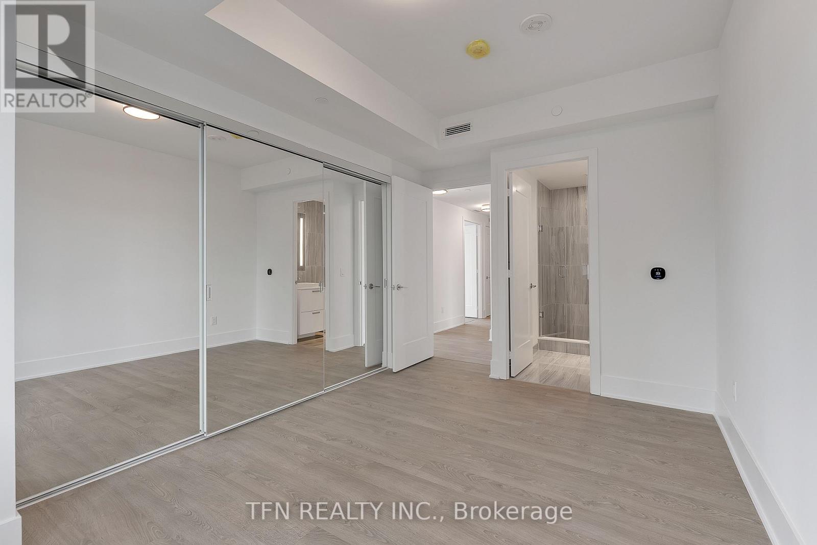 #1412 470 FRONT STREET W - 21