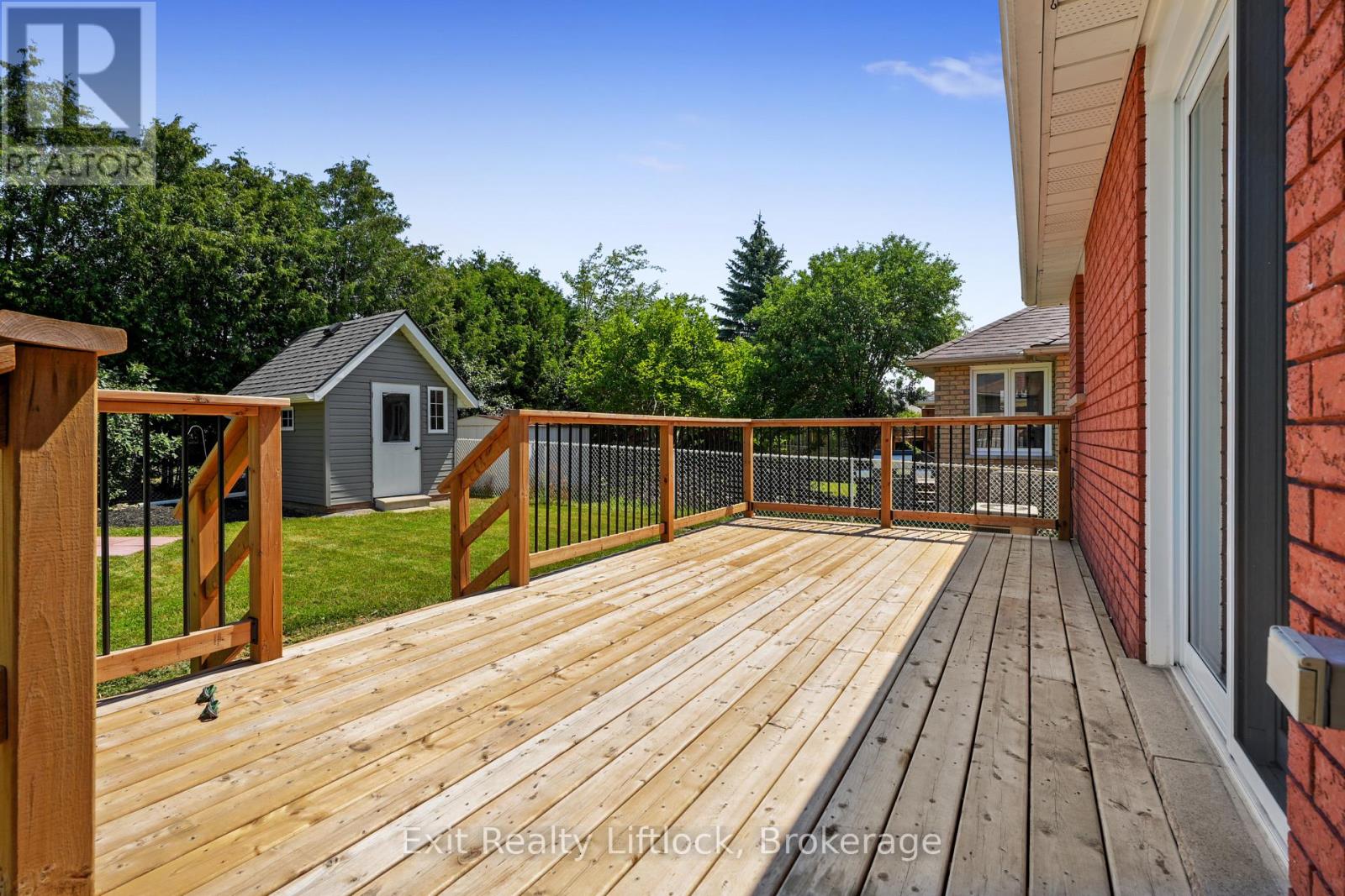 202 MILROY DRIVE - 23