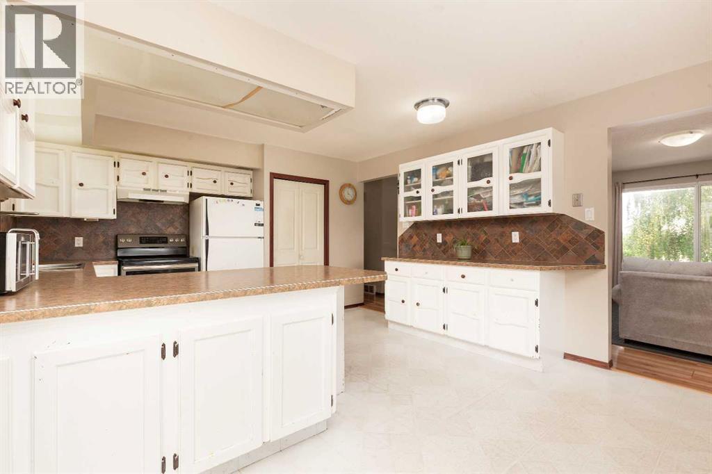 258 McDermott Road - 8