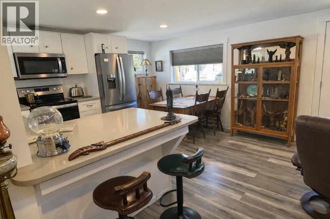 335 BILLITER Avenue - 10