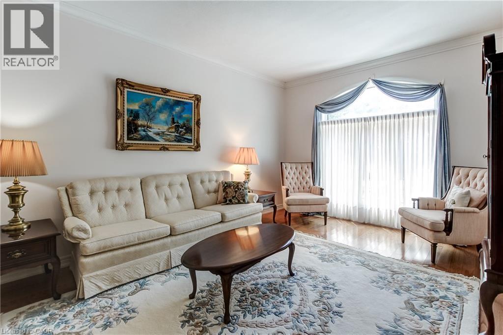 393 HENDERSON Road - 6