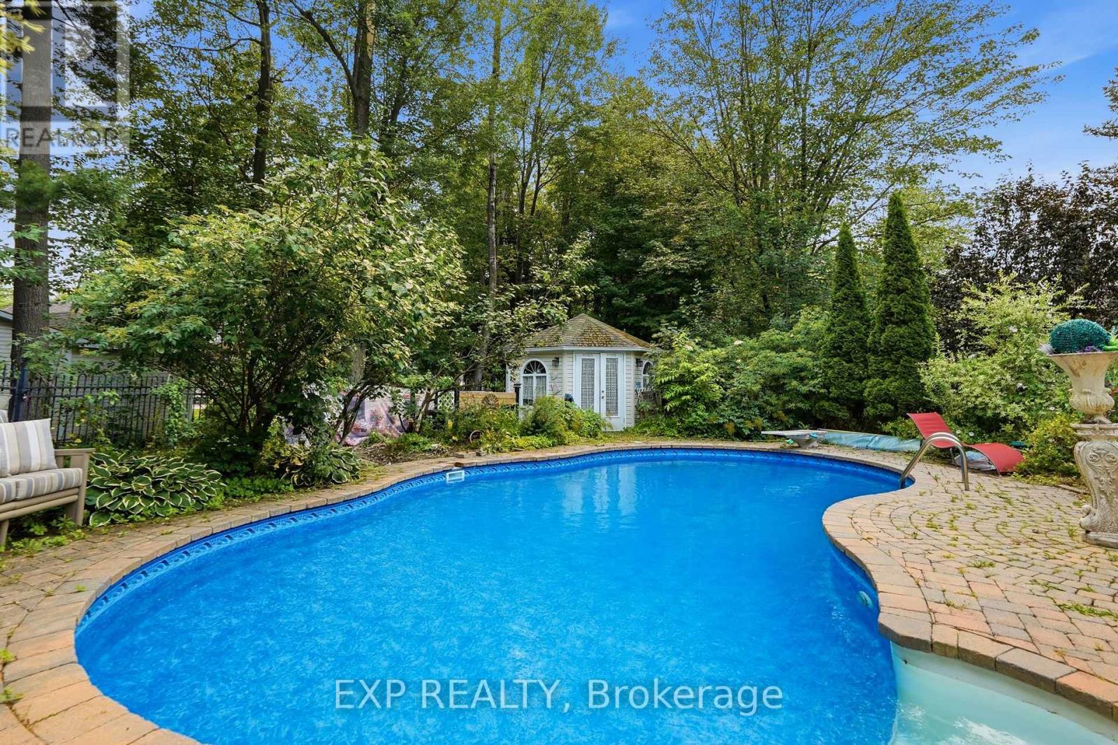 1259 RANDBORO CRESCENT - 42