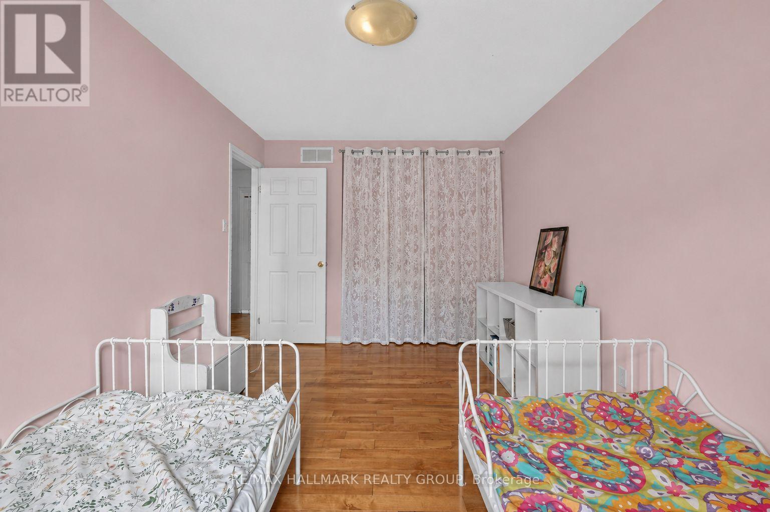 174 CARWOOD CIRCLE - 24